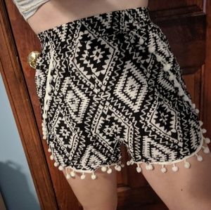 Tribal Print pull on shorts